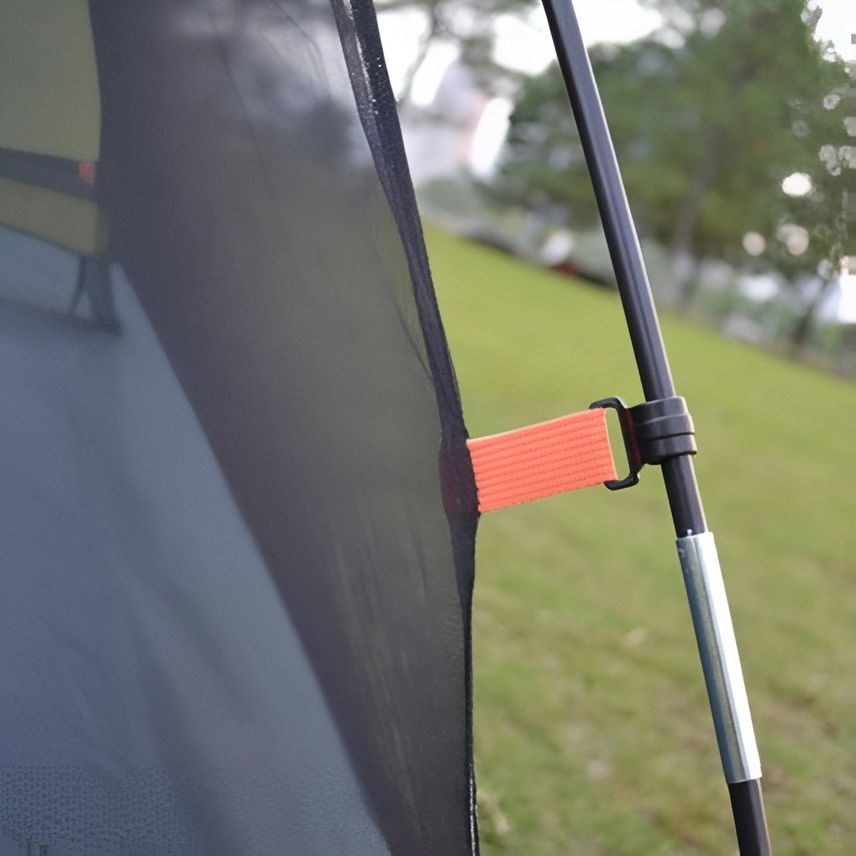 A clip holding the inner tent to the pole